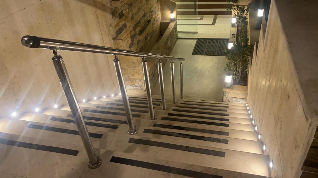 Al Haneen Hotel Apartments Safut Экстерьер фото